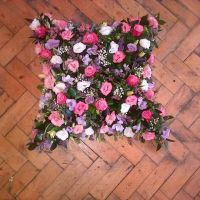 funeral tribute flowers kings langley